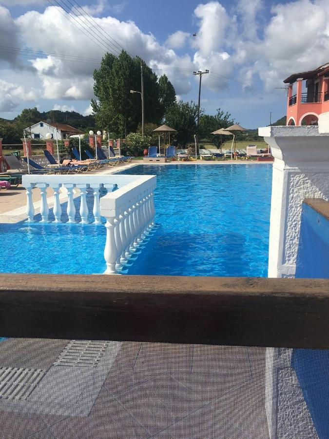 Ektor Apartments @Swimming Pool Sidárion Exteriör bild